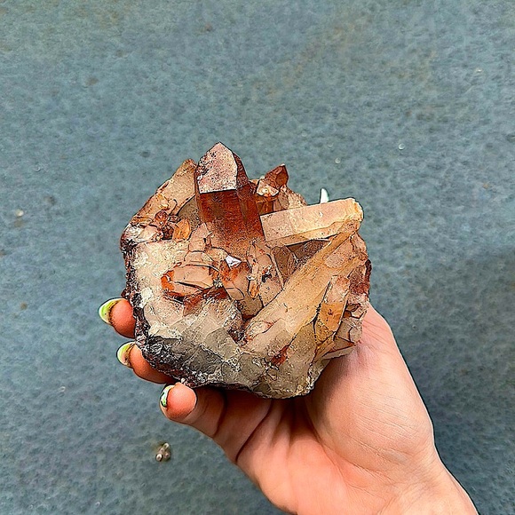 TWO LOVELY CRYSTALS✨🔮(sold together not separate) - Picture 7 of 16